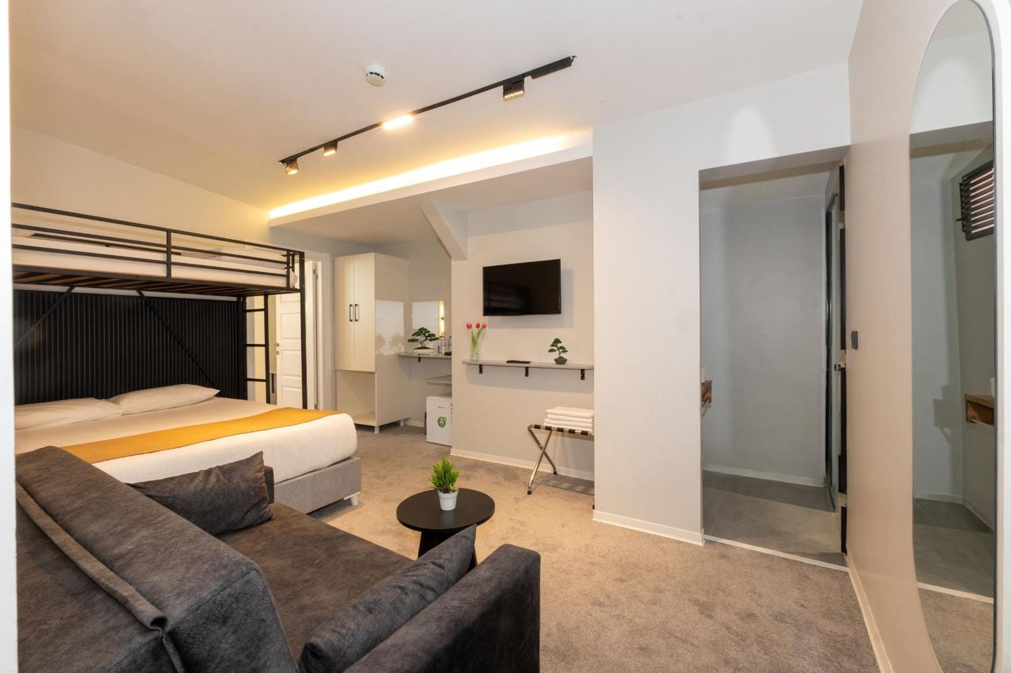 Istanbul Holiday Hotel Luaran gambar
