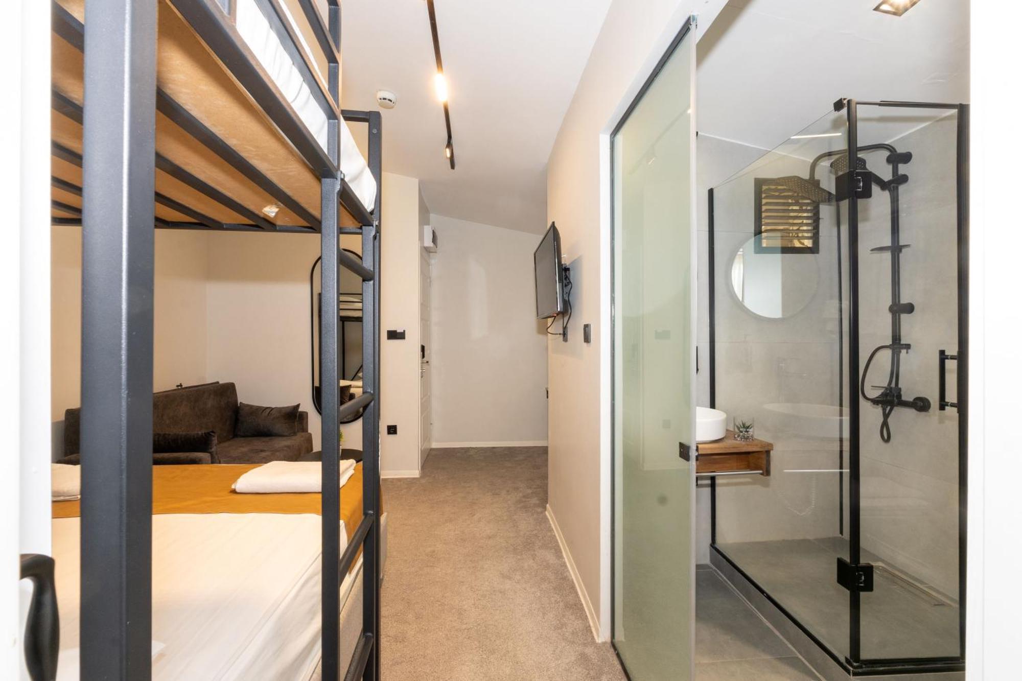 Istanbul Holiday Hotel Luaran gambar